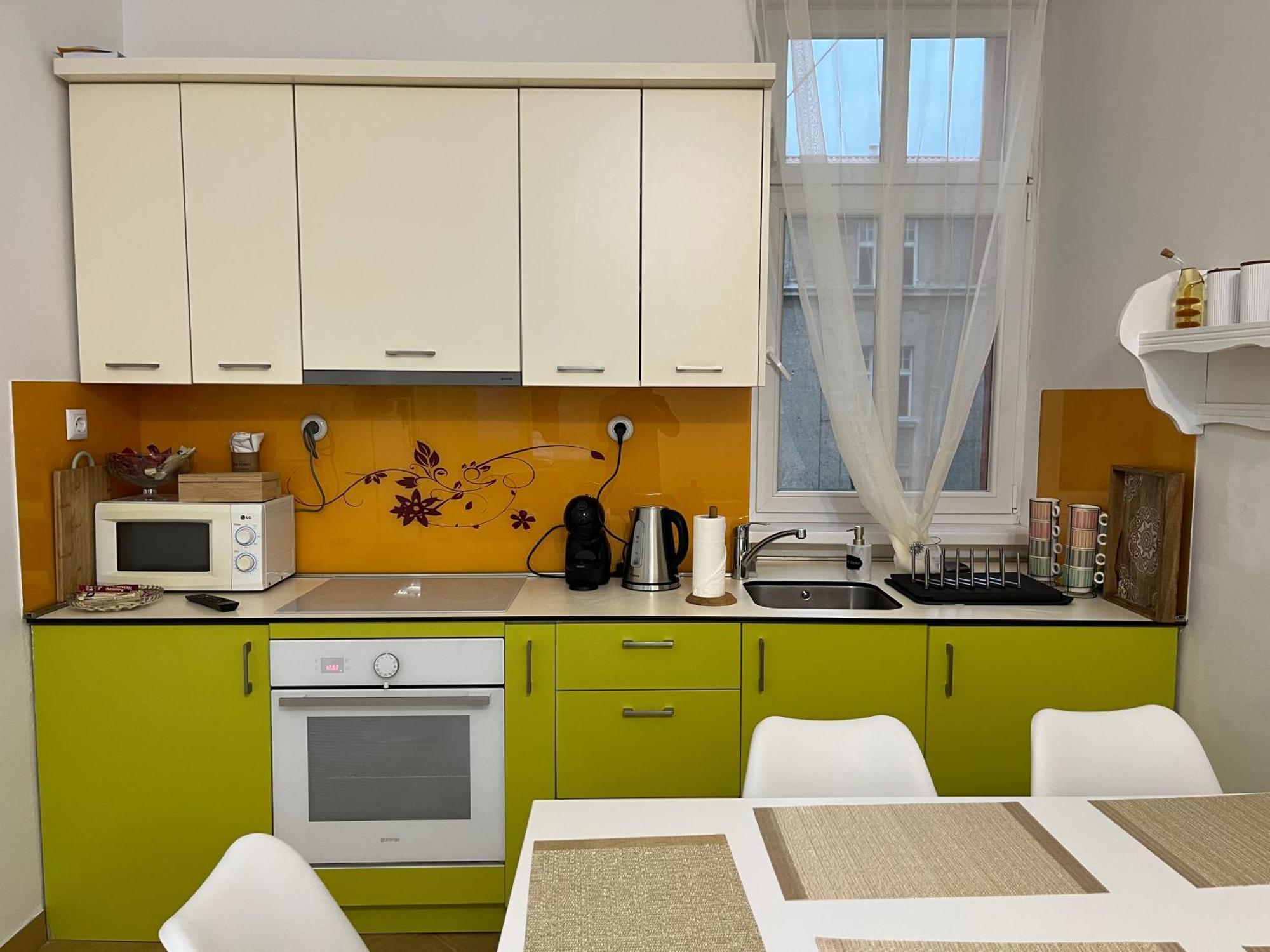 Main Street Retreat Apartment With Free Parking Saraievo Exterior foto
