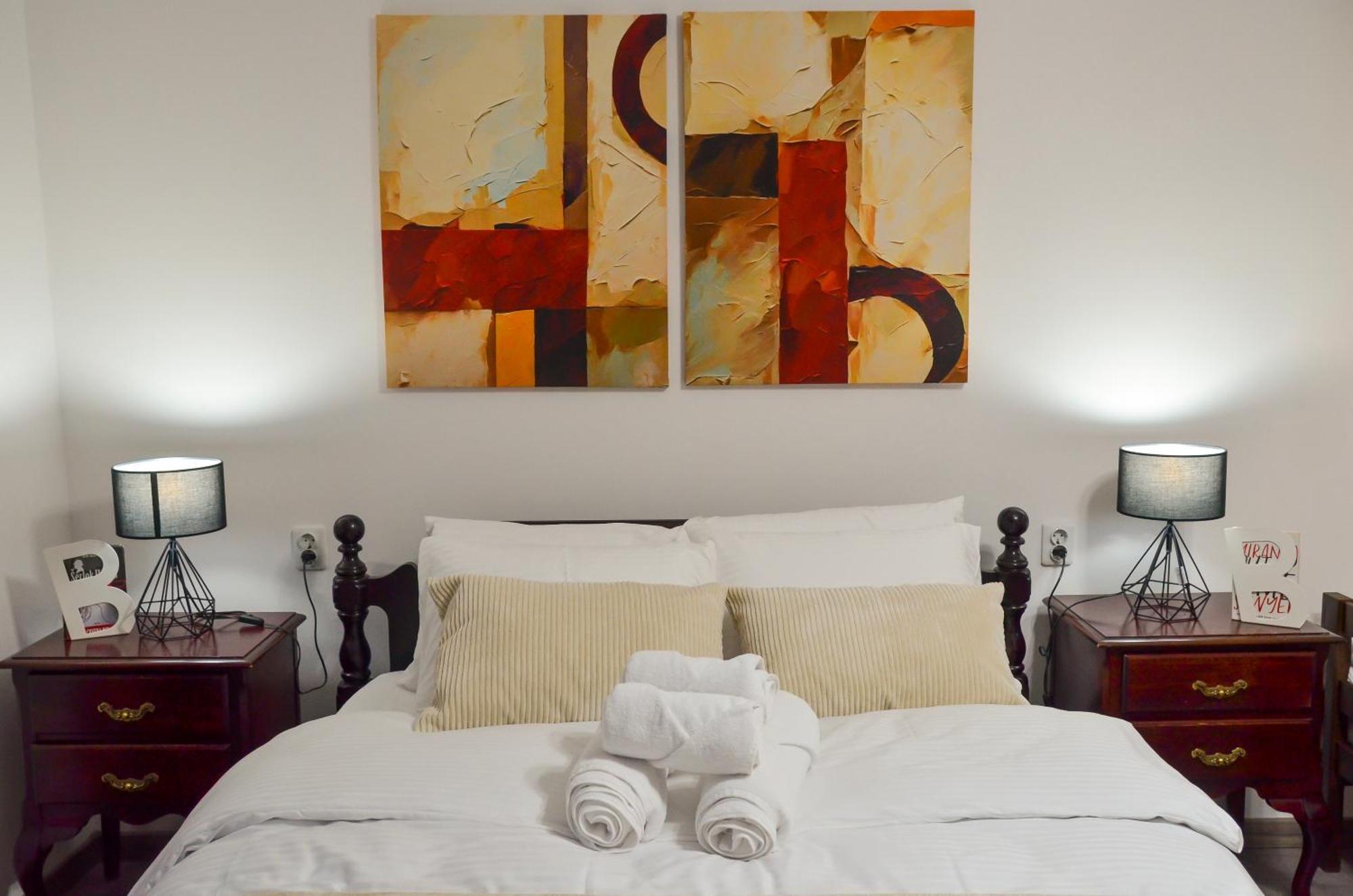 Main Street Retreat Apartment With Free Parking Saraievo Exterior foto