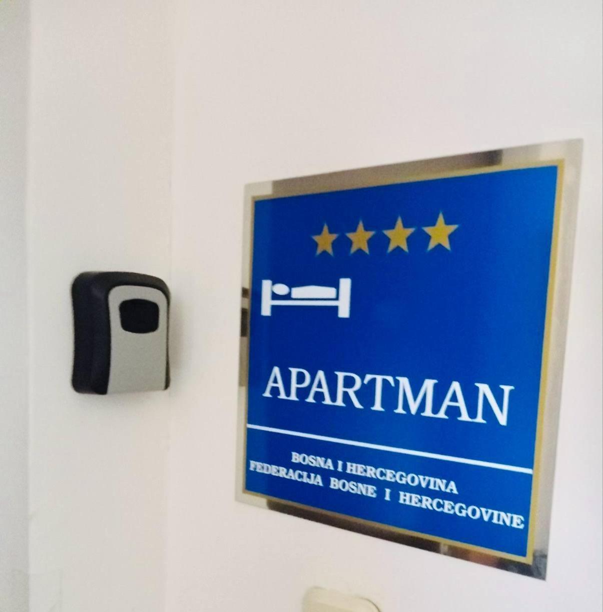 Main Street Retreat Apartment With Free Parking Saraievo Exterior foto